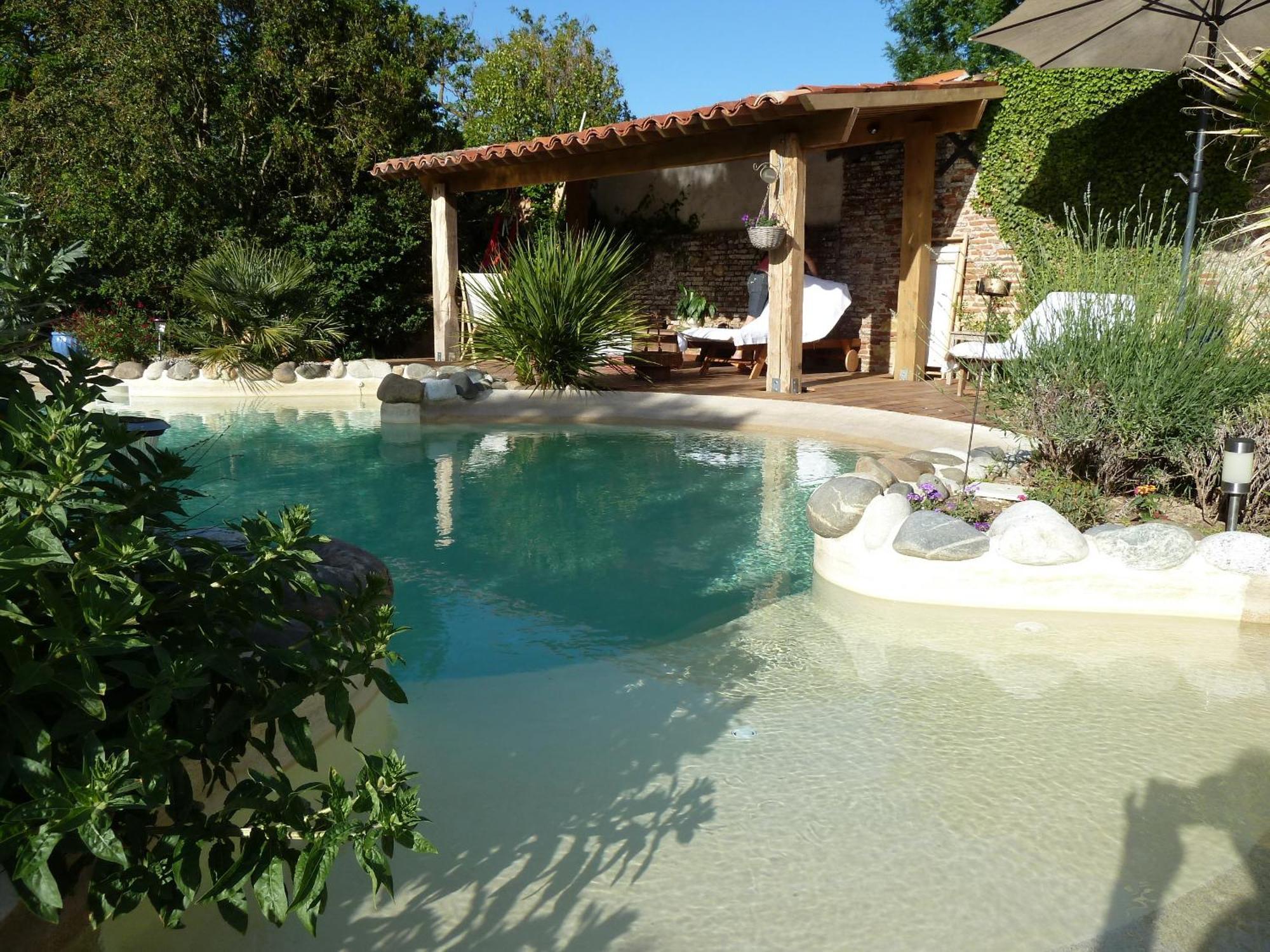Chambre D'Hotes "Le Village" Villenouvelle Exterior photo